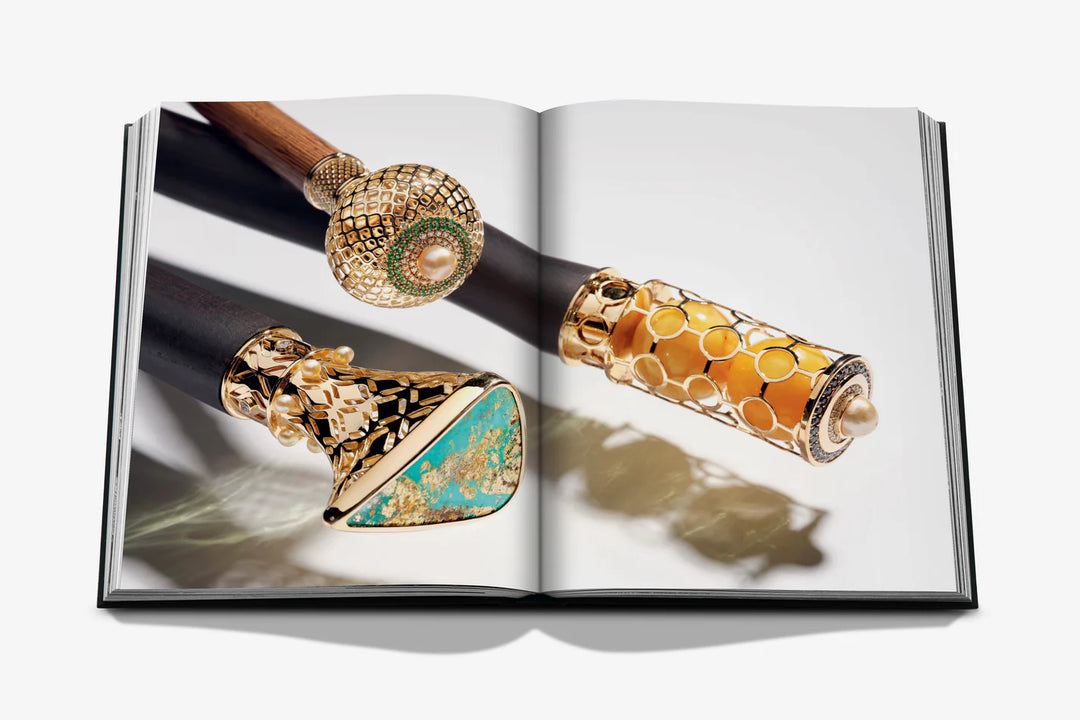 Bahrain Pearls: Treasures from the Land of Two Seas Book (Classic) Print Books Assouline