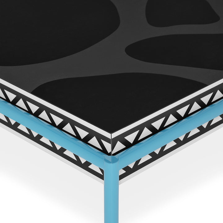 BURGUNDY Table Dining Table Memphis Milano