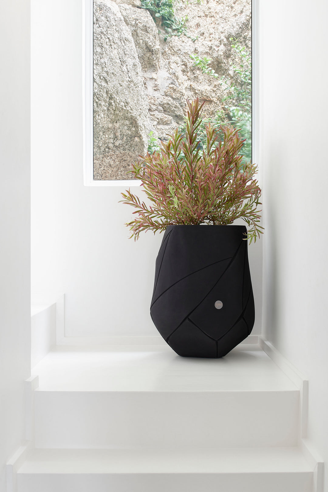 Bhaca Planter – Tall Outdoor Planters Indigenus