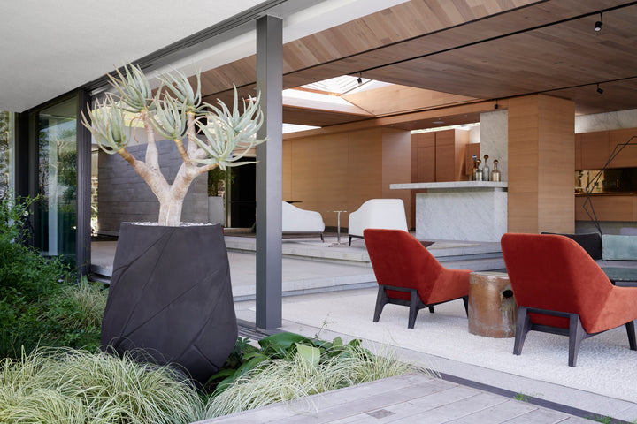 Bhaca Planter – Medium Outdoor Planters Indigenus