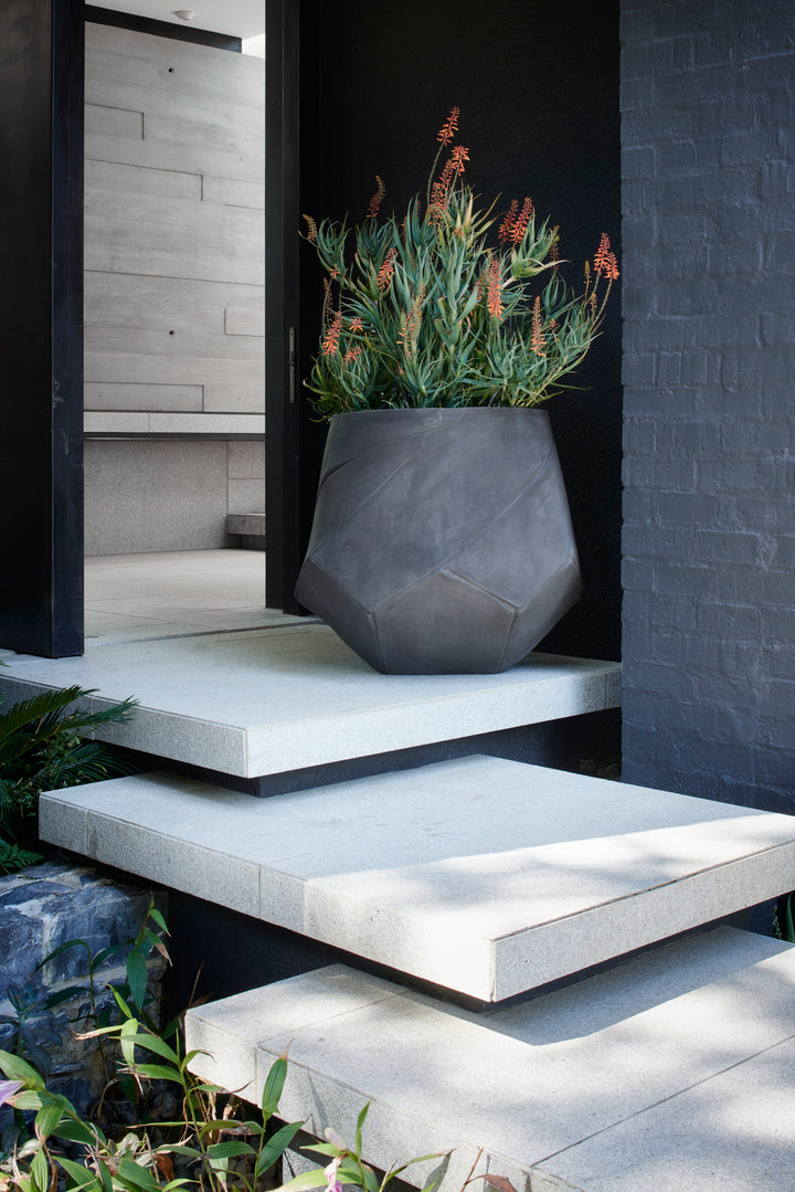 Bhaca Planter – Tall Outdoor Planters Indigenus
