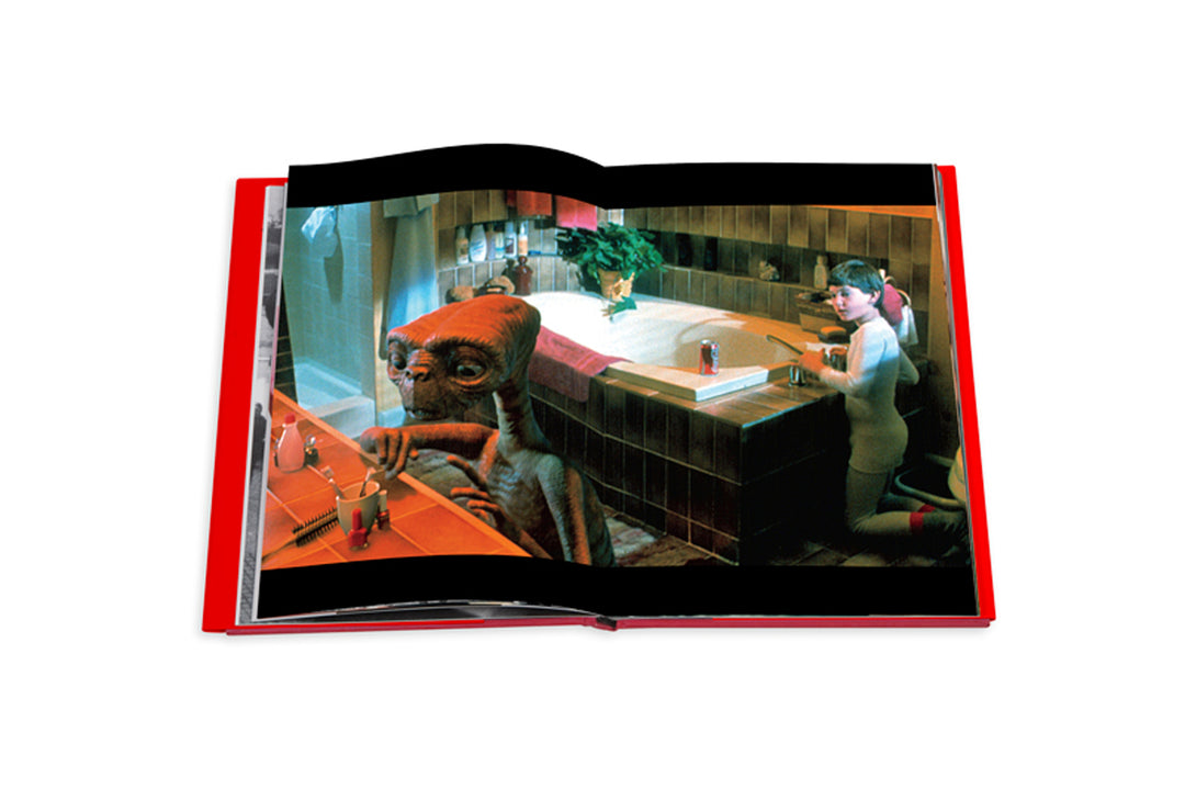 Coca-Cola Set of Three: Film, Music, Sports Book – Italian Coca-Cola Set of Three: Film, Music, Sports Book – Italian