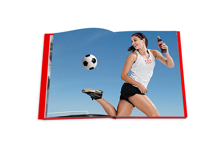 Coca-Cola Set of Three: Film, Music, Sports Book – Italian Coca-Cola Set of Three: Film, Music, Sports Book – Italian