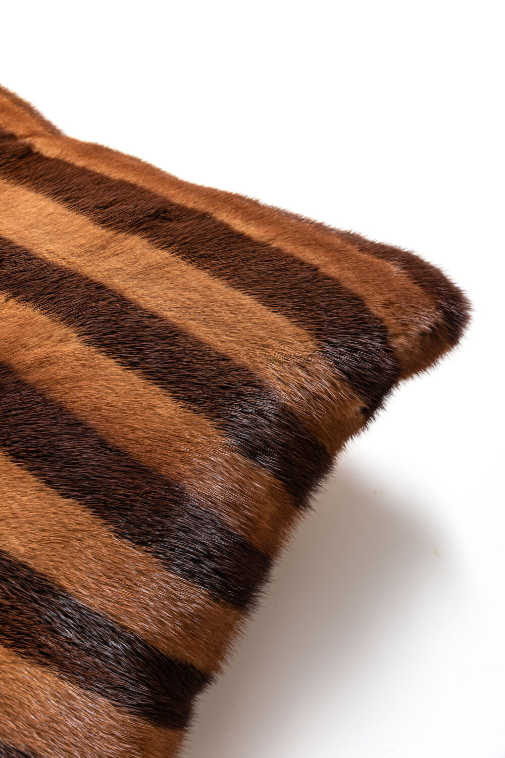 Cushions Fendi Casa – Italian Luxury Interiors