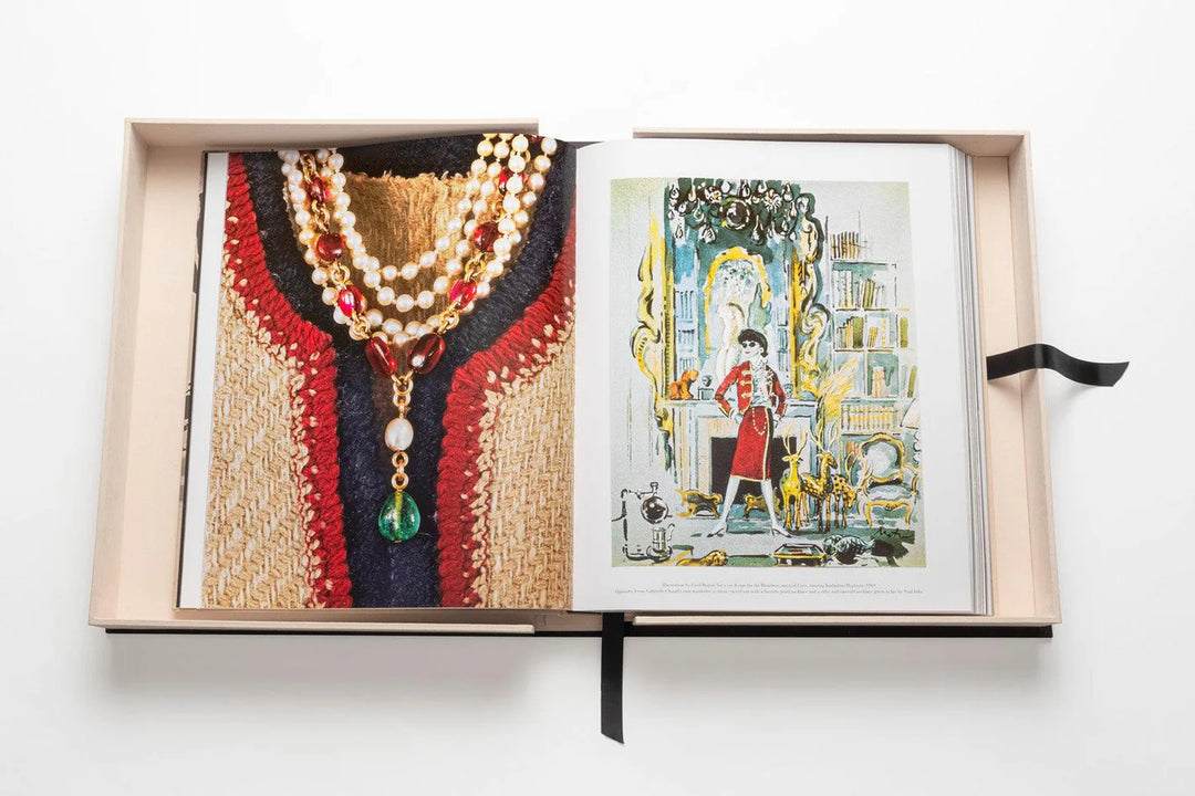 Chanel: The Legend of an Icon Book (Ultimate) Books Assouline