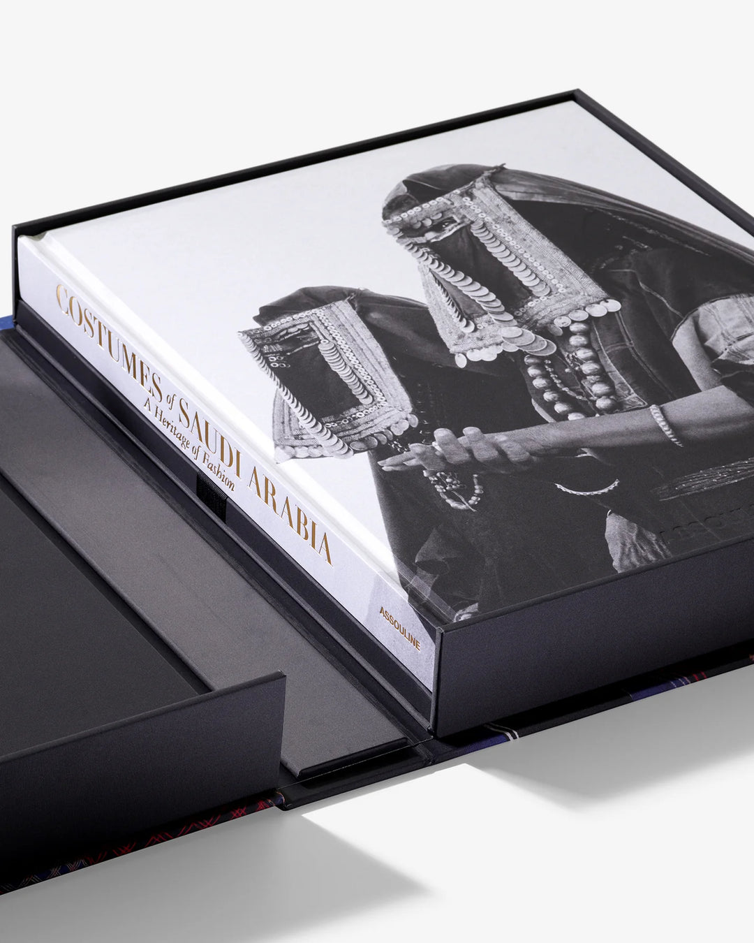 Costumes of Saudia Arabia, A Heritage of Fashion Book Print Books Assouline