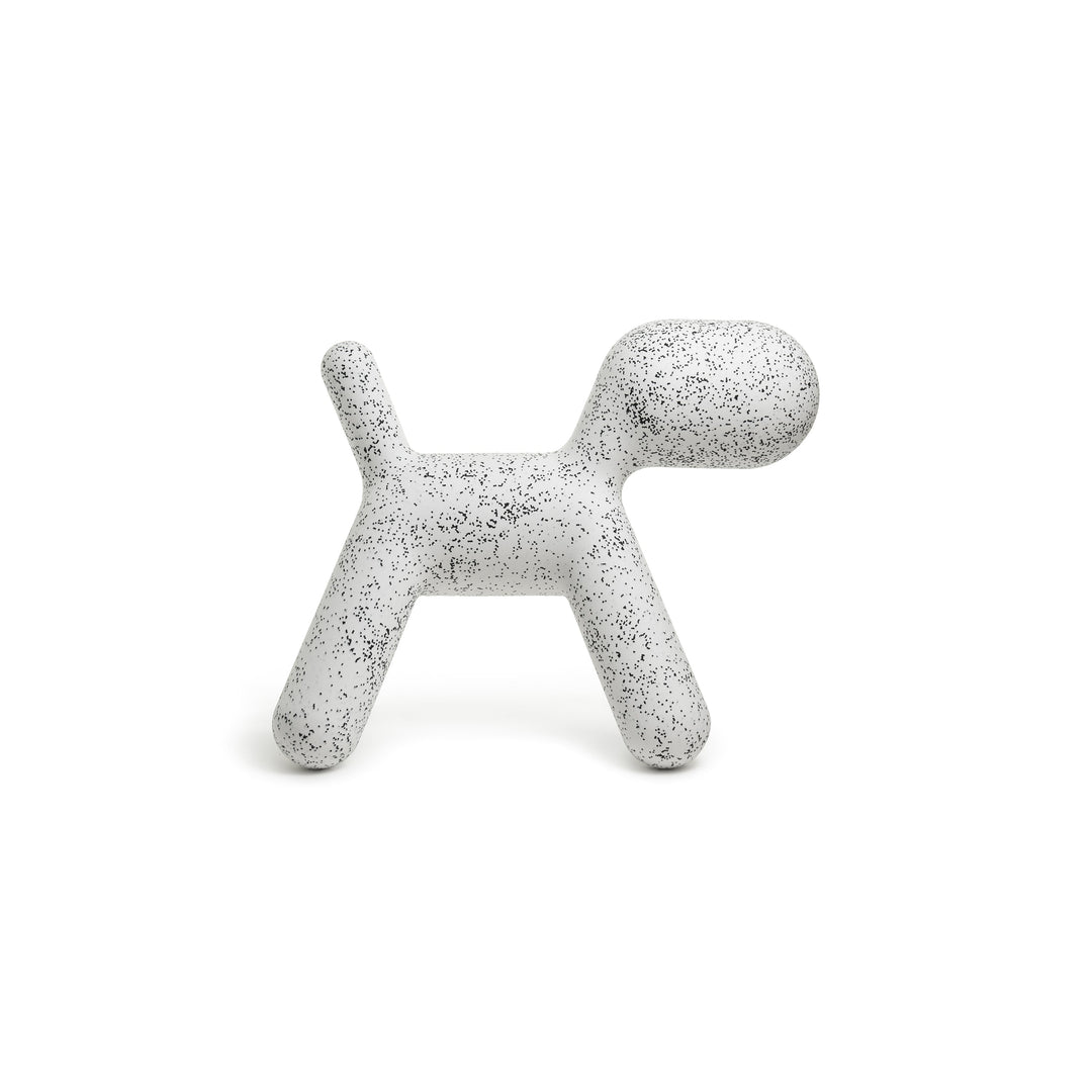 Puppy Outdoor Chairs Magis Dalmata White Small: 16.7 in width