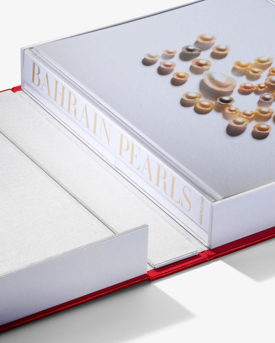 Bahrain Pearls: Treasures from the Land of Two Seas Book (Ultimate) Print Books Assouline