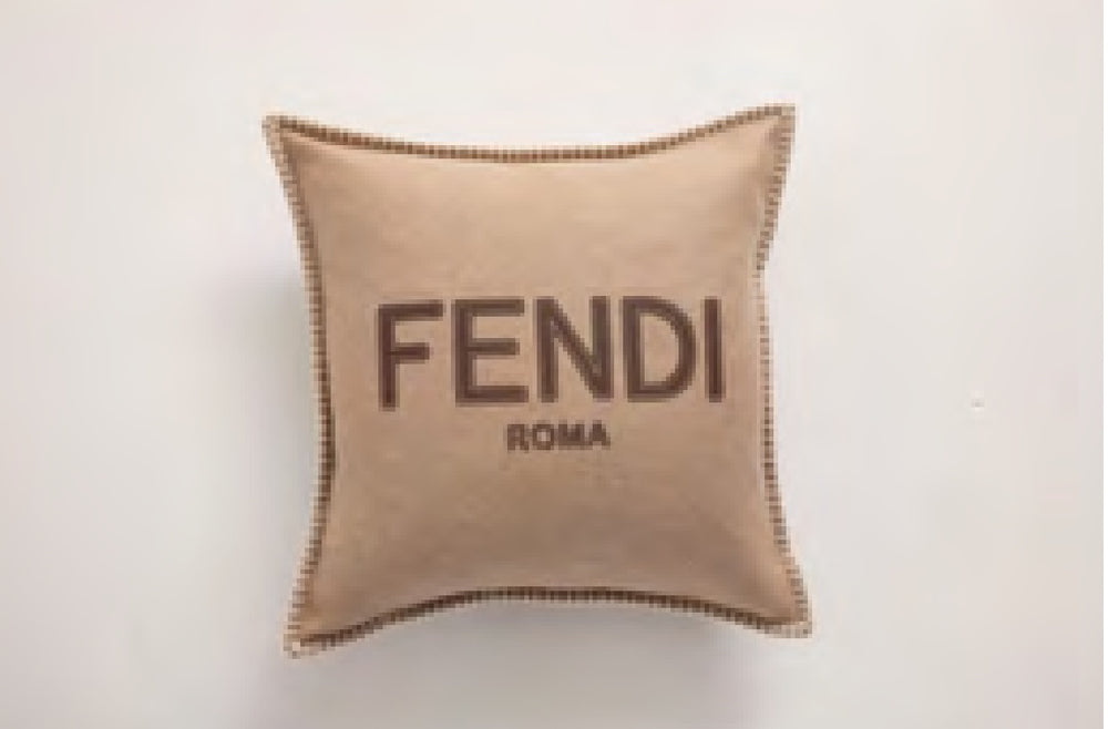 fendi casa クッション ショップ