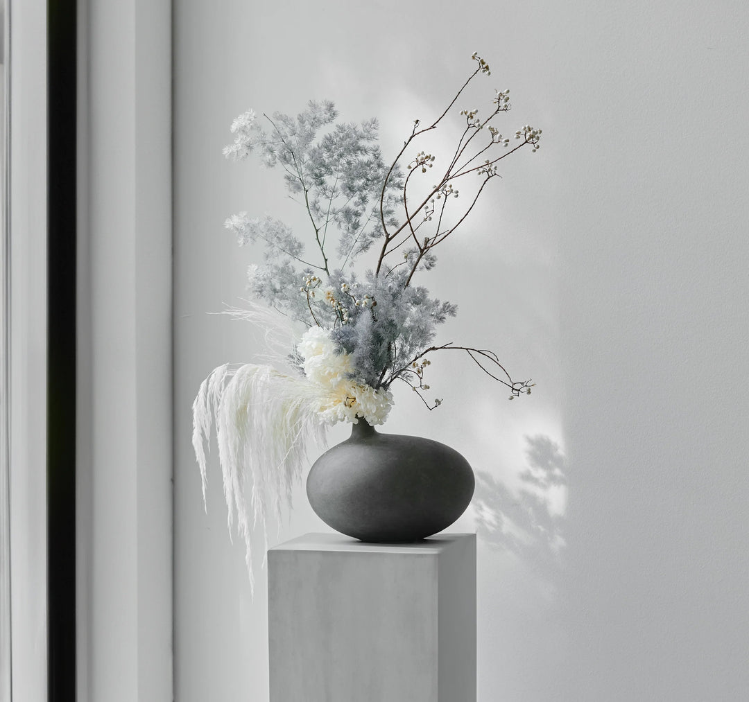 Flowers Turn Blue Vases Pinker Times   