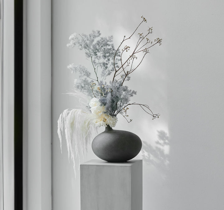 Flowers Turn Blue Vases Pinker Times   