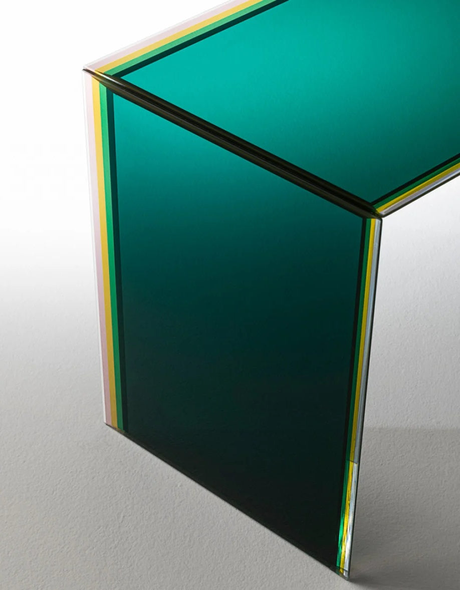 Bisel End Table Table Glas Italia   