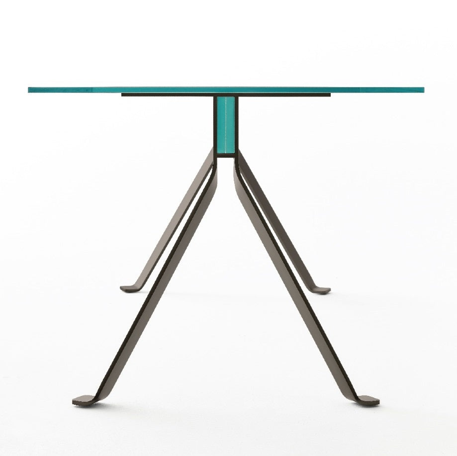 Mari Cristal Writing Desk writing desk Glas Italia MAC04: L 86.6" x W 35.4" x H 28.3" Transparent extra light glass 2 Month Delivery