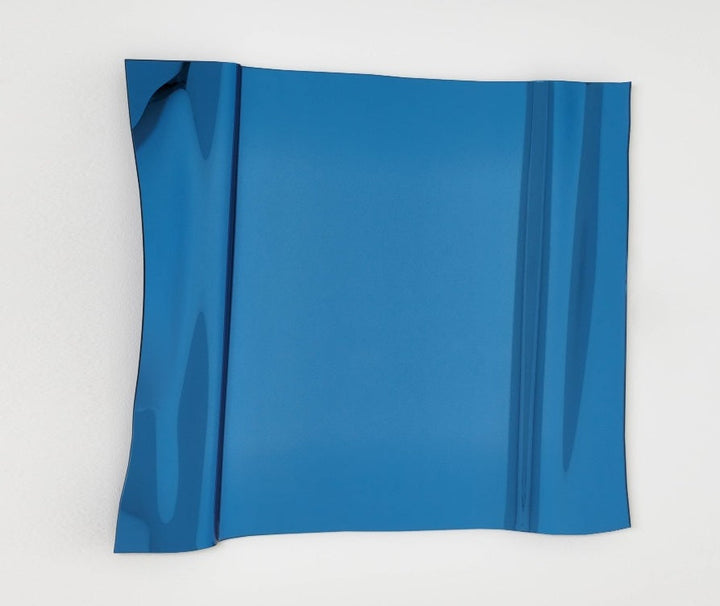 Maestrale Mirror Mirror Glas Italia MAE02: L 45" x W 4.3" x H 35.4" Blue 