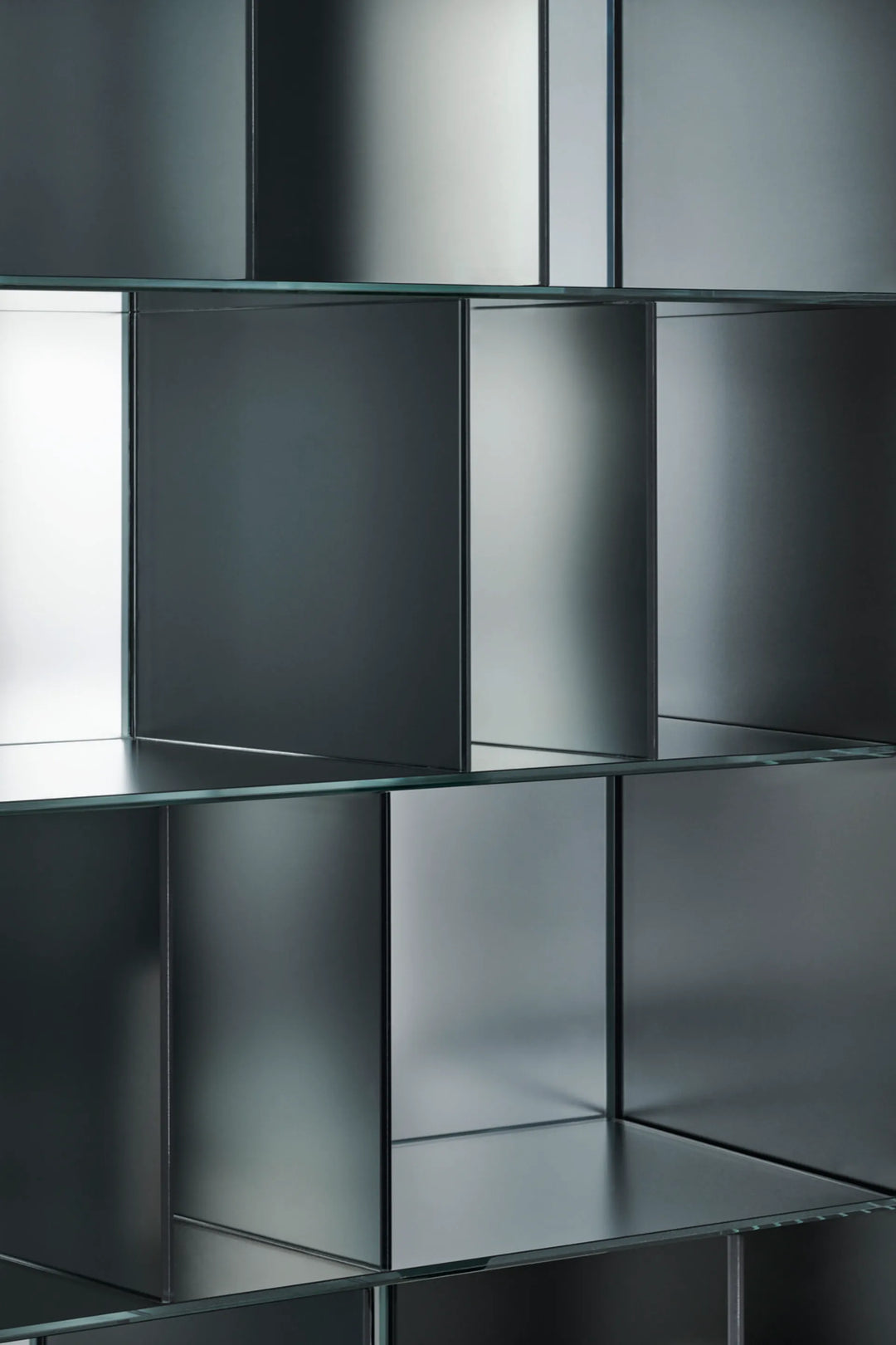 Obliquo Crystal Bookcase Bookcase Glas Italia   