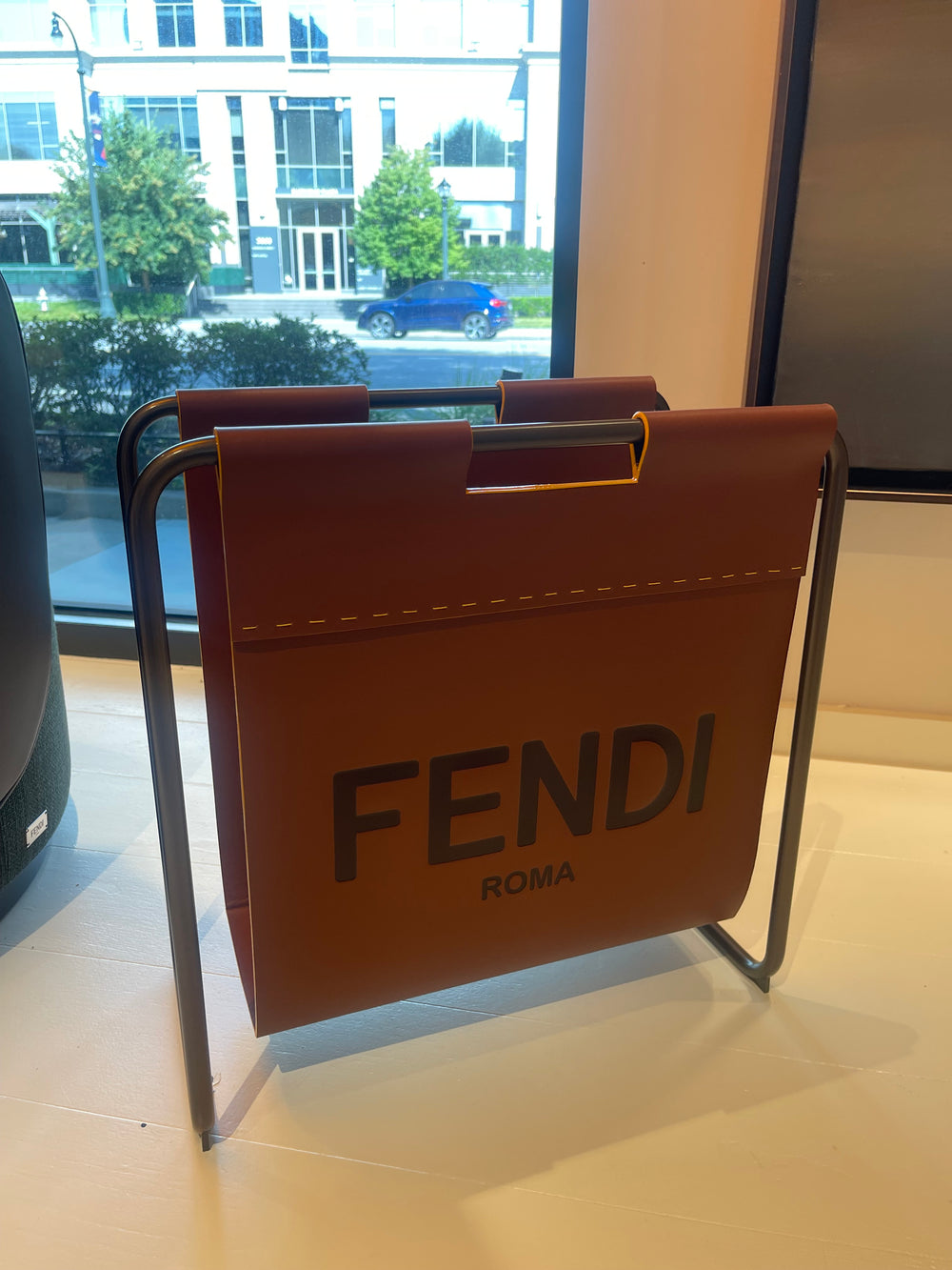 Sunrise magazine holder SHOWROOM MODEL Magazine Holder Fendi Casa