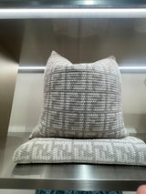 FF CACHEMIRE THROW Tortora Avorio Cushions Fendi Casa