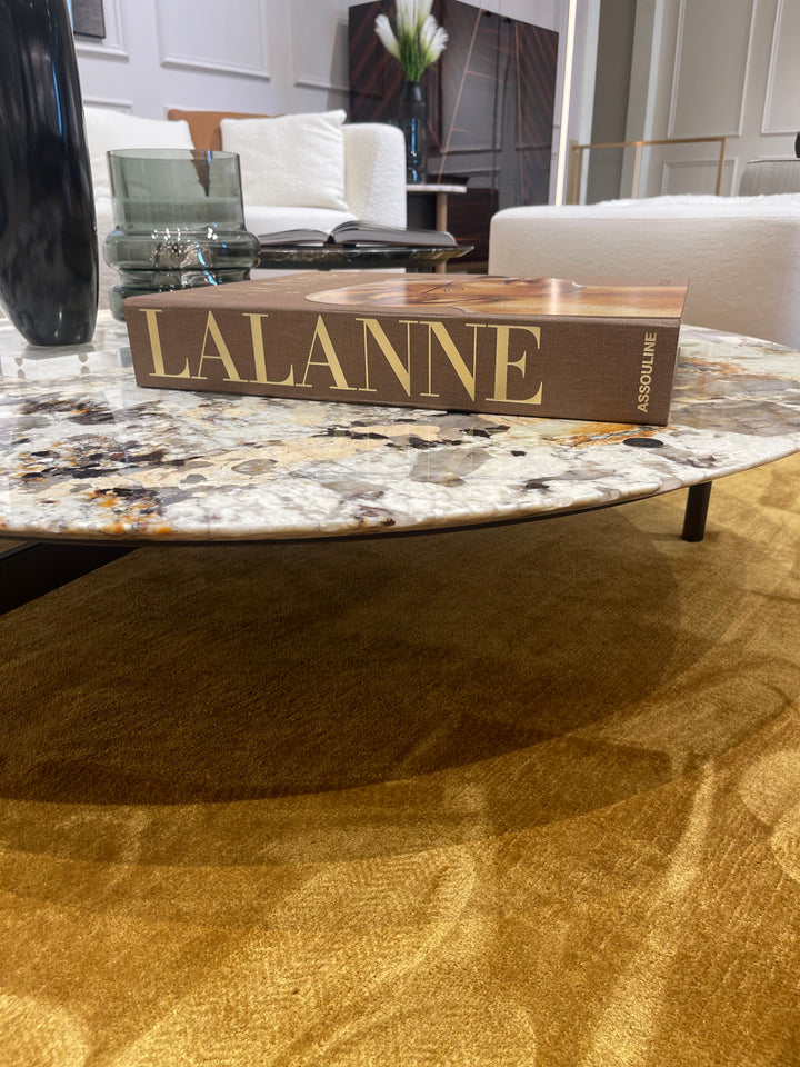 Totu coffee table PATAGONIA 120 x 26 cm Showroom Model Coffee Table Fendi Casa