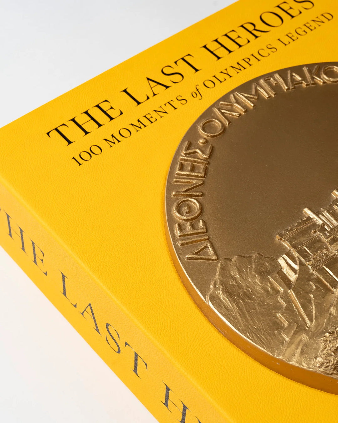 The Last Heroes: 100 Moments of Olympics Legend Book (Special Edition) Books Assouline