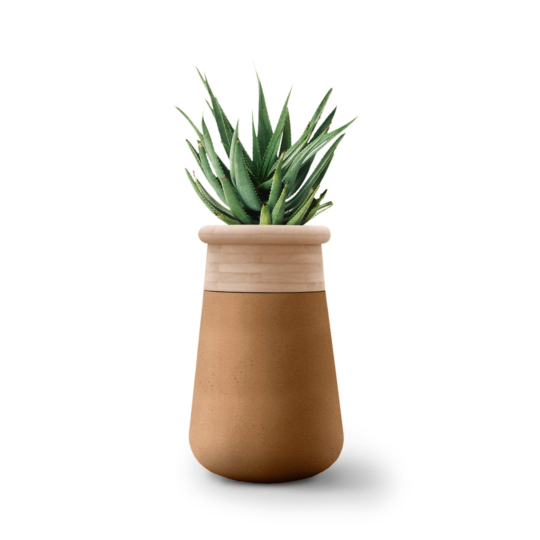 Soma Wood Planter – Tall Outdoor Planters Indigenus Nutmeg Natural