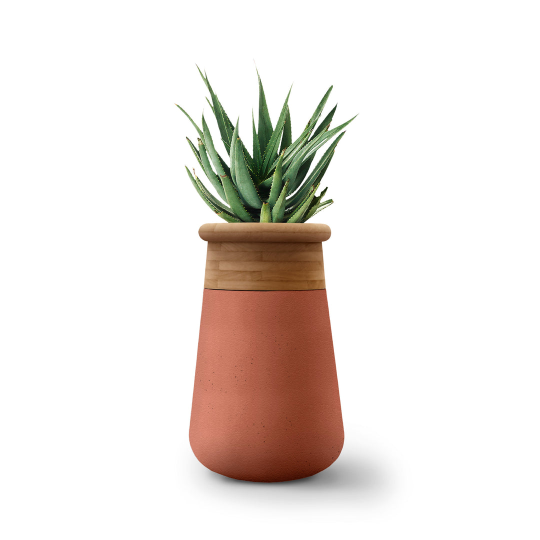 Soma Wood Planter – Tall Outdoor Planters Indigenus Terracotta Natural