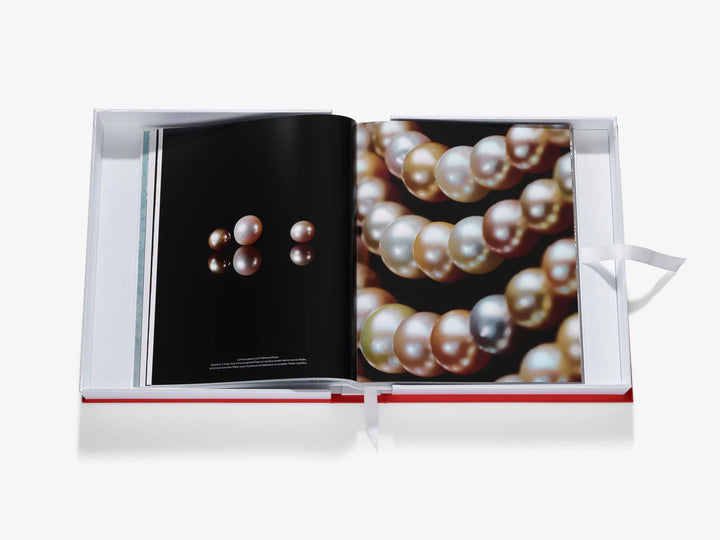 Bahrain Pearls: Treasures from the Land of Two Seas Book (Ultimate) Print Books Assouline