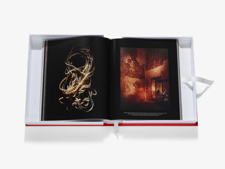 Bahrain Pearls: Treasures from the Land of Two Seas Book (Ultimate) Print Books Assouline