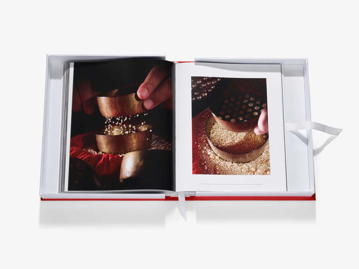 Bahrain Pearls: Treasures from the Land of Two Seas Book (Ultimate) Print Books Assouline