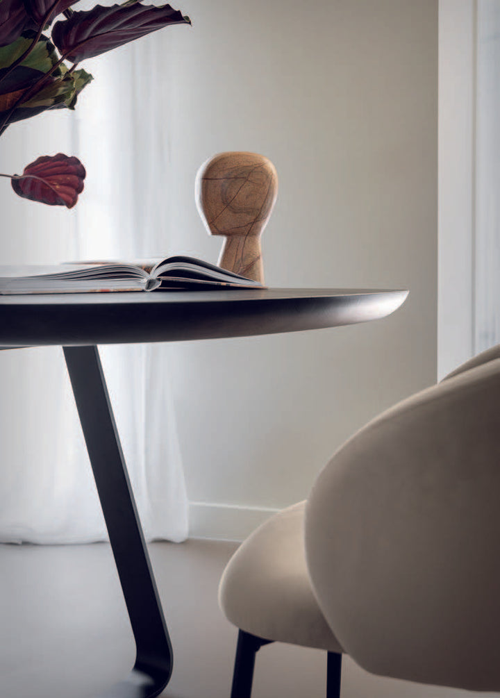 Sunshine Table With Wooden Elliptical top and Metal Base  Calligaris   