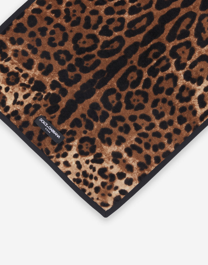 ALL OVER LEOPARD HAND TOWEL Bathroom Accessories Dolce&Gabbana   