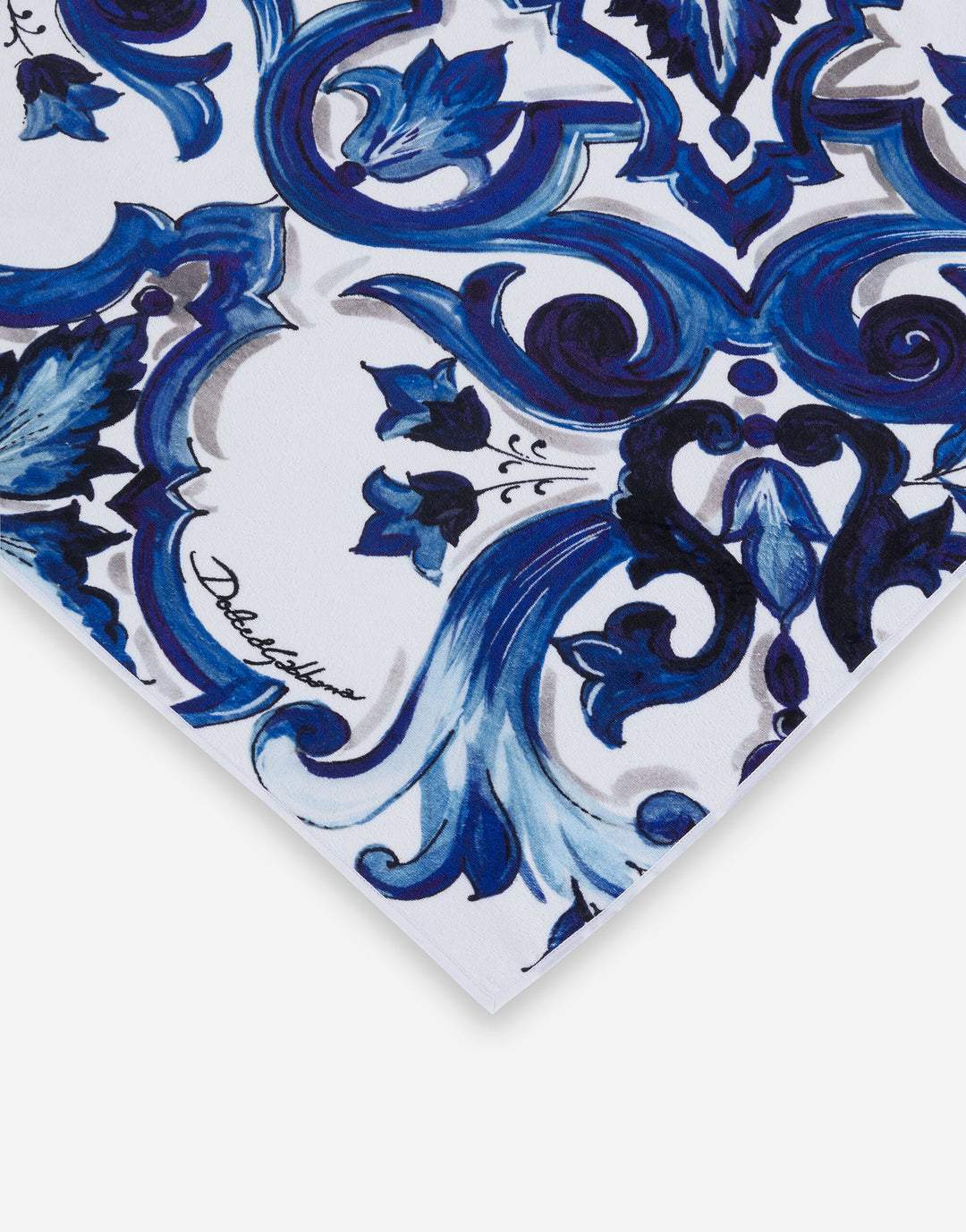 ALL OVER BLUE MEDITERRANEO BATH TOWEL Bathroom Accessories Dolce&Gabbana   