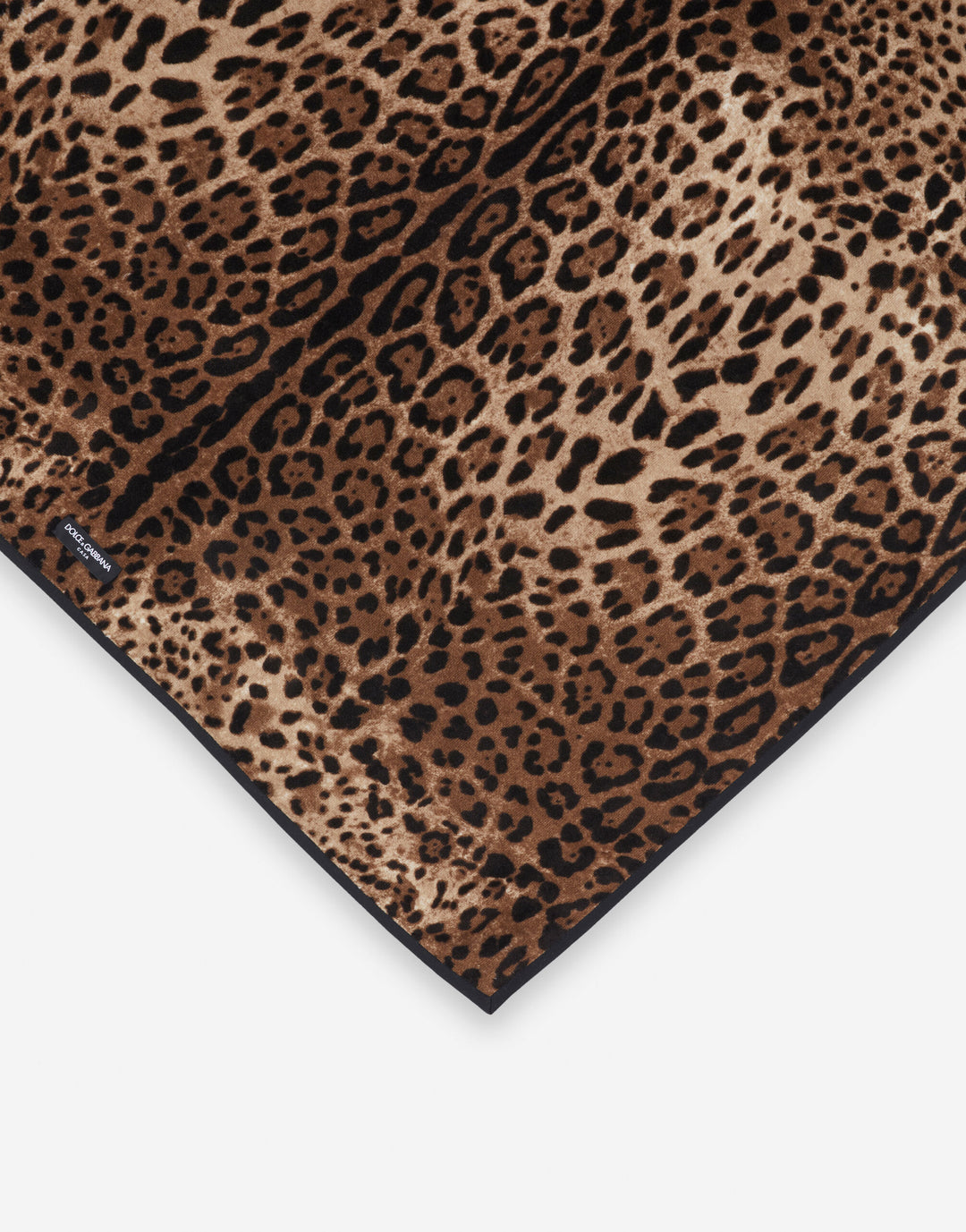 ALL OVER LEOPARD BATH TOWEL Bathroom Accessories Dolce&Gabbana   