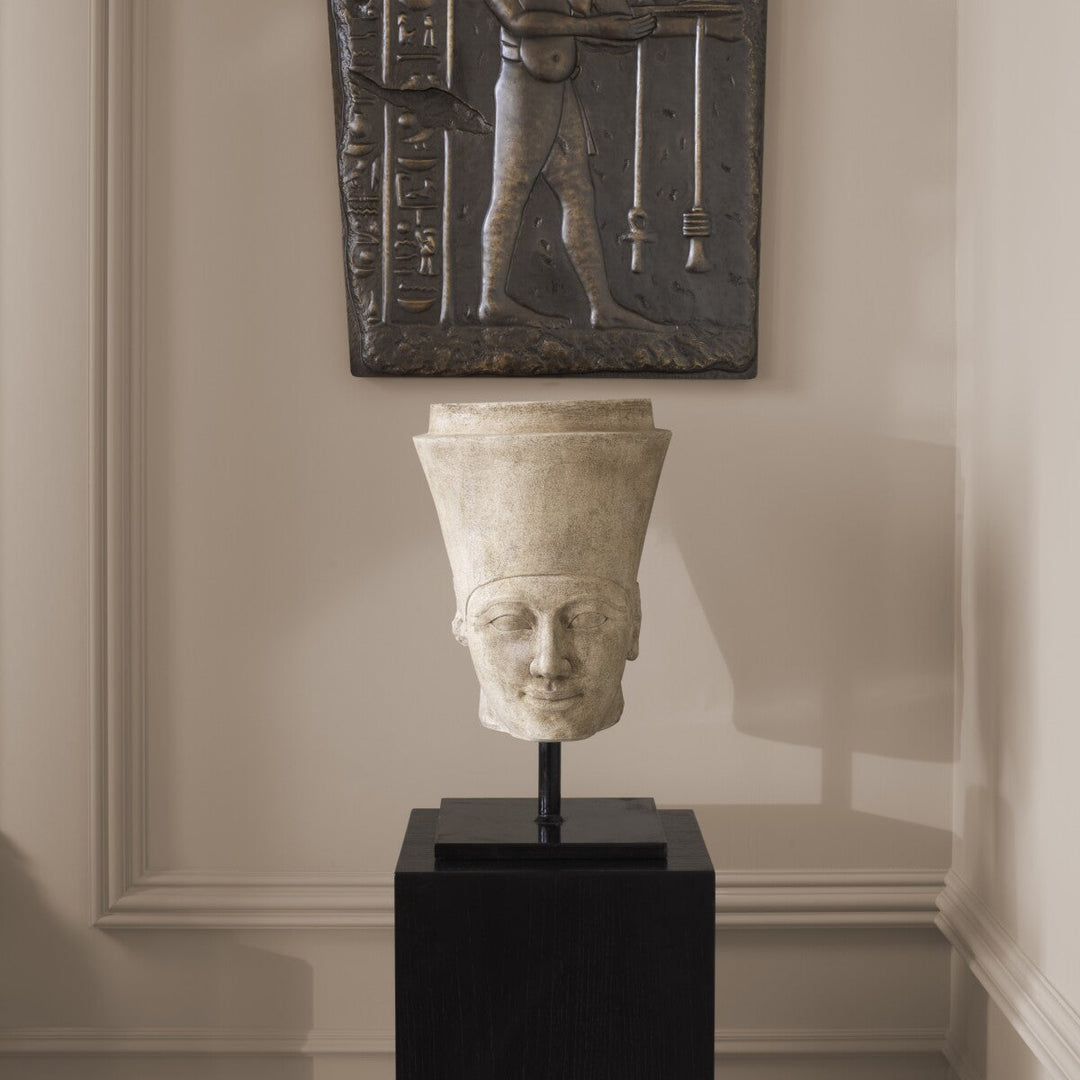 Bust Of Hatshepsut The Met x Eichholtz Eichholtz
