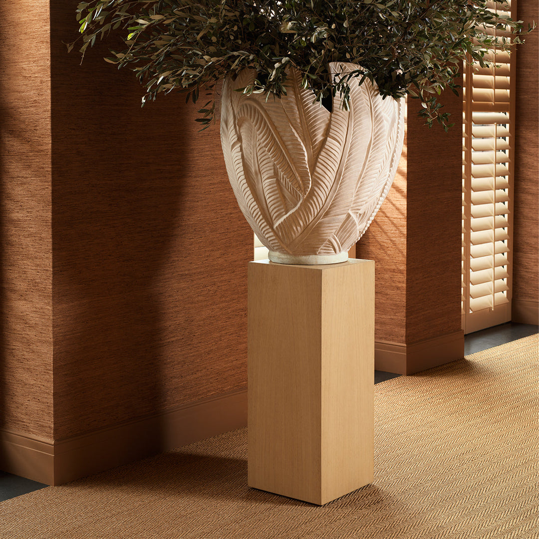 Column Grant M Natural Oak Veneer The Met x Eichholtz Eichholtz