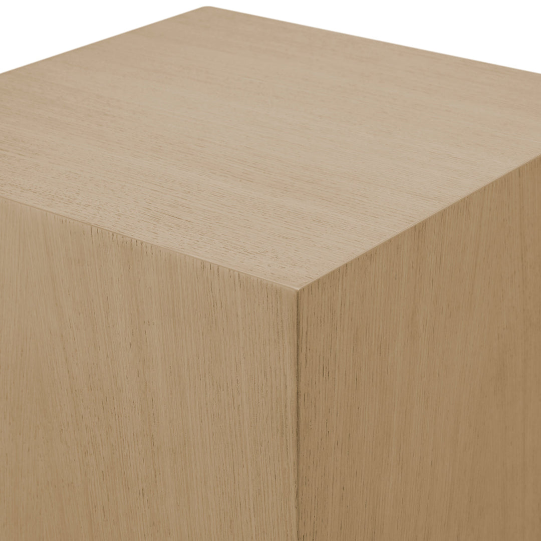 Column Grant L Natural Oak Veneer The Met x Eichholtz Eichholtz