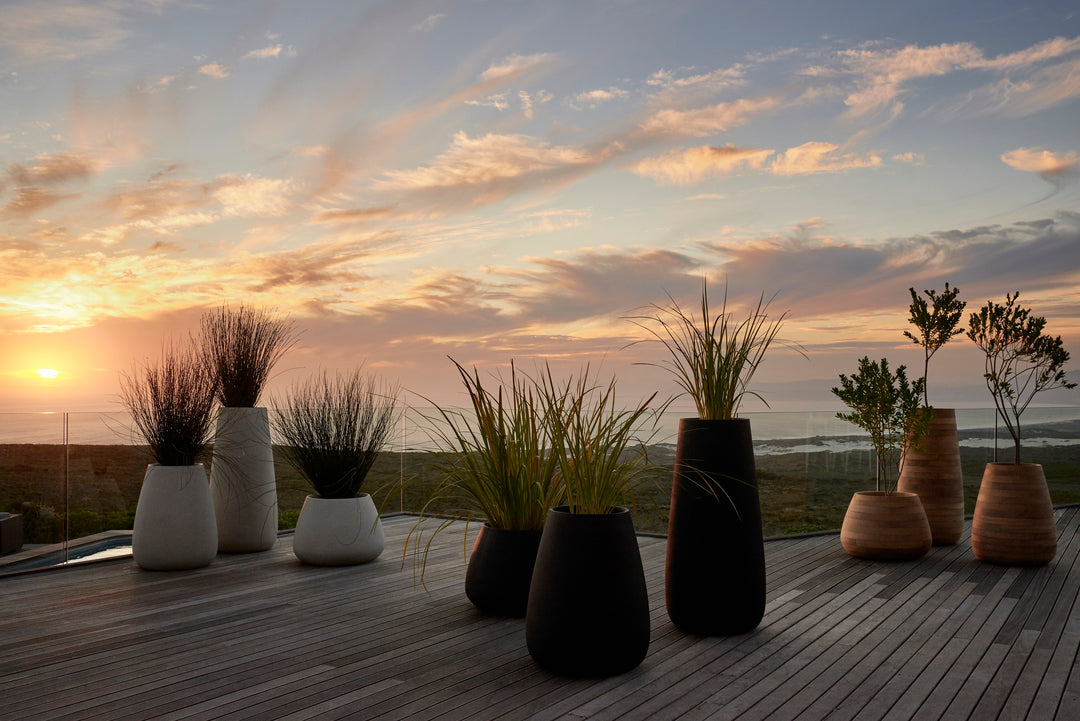 Tuber Wood Planter – Small Outdoor Planters Indigenus