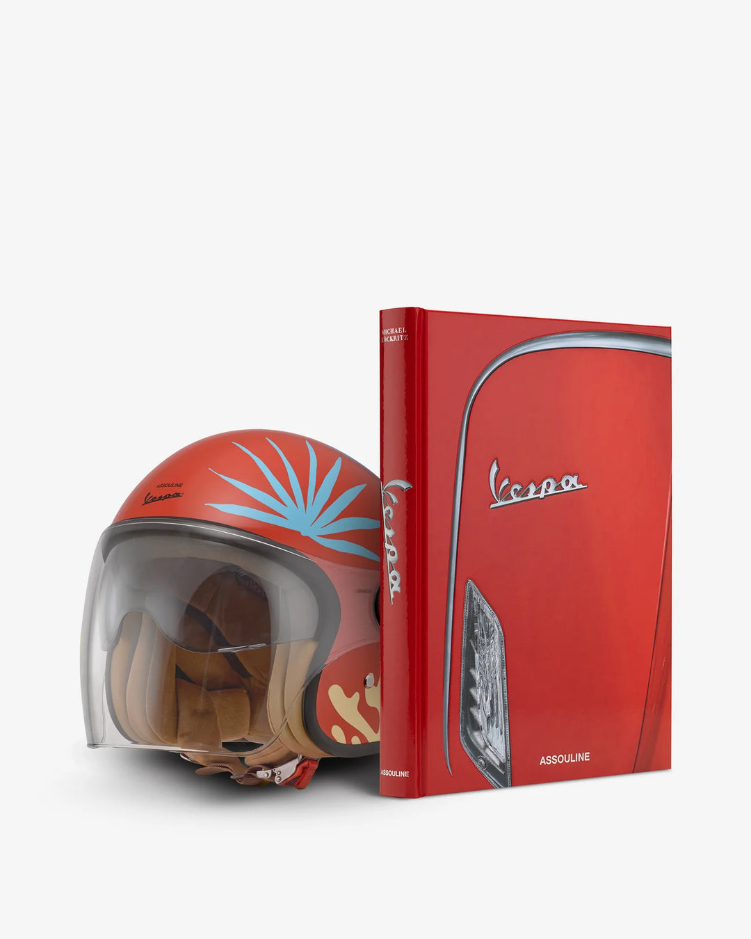 Vespa: The Rider's Gift Set (Book and Helmet)