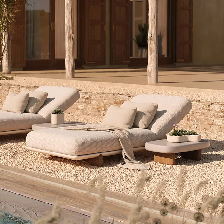 MILOS SUN LOUNGER Outdoor Chaise Lounges Vondom