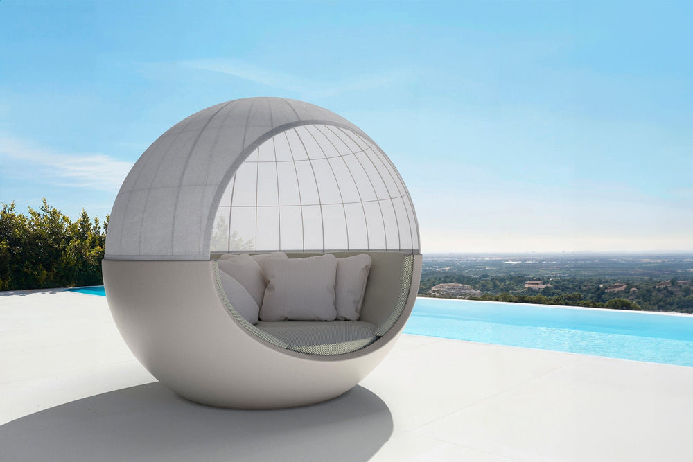 ULM MOON DAYBED with sunroof Outdoor Vondom