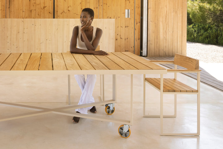 VINEYARD DINING TABLE Dining Tables Vondom   