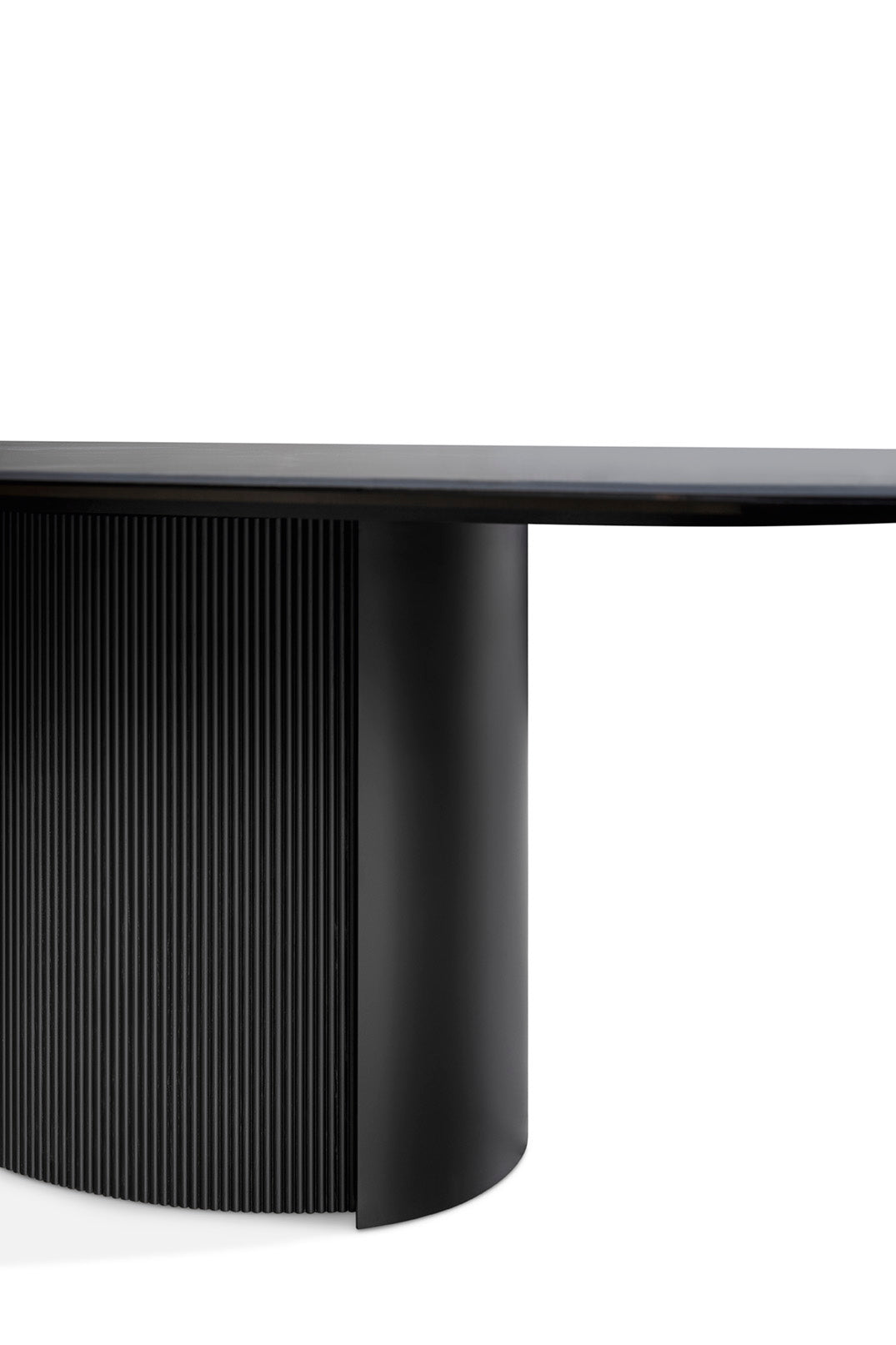 Yoroi Oval Dining Table Matt Black Black Statuary Marble Calligaris