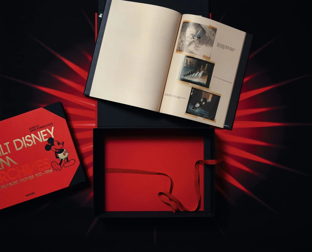 洋書 WALT DISNEY STUDIOS,THE(H) The Walt Disney Film Archives. The Animated Movies 1921–1968