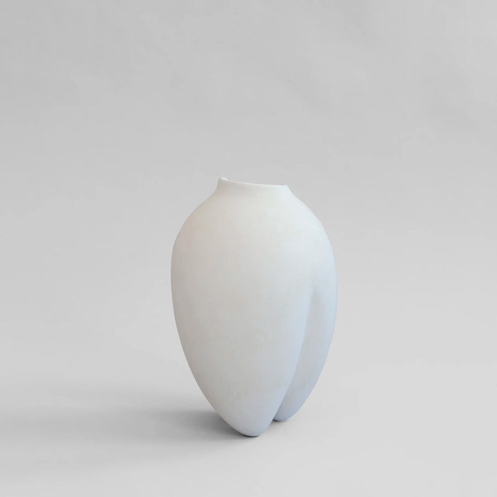 Sumo Vase, Slim - Bone White Vases 101 Copenhagen   