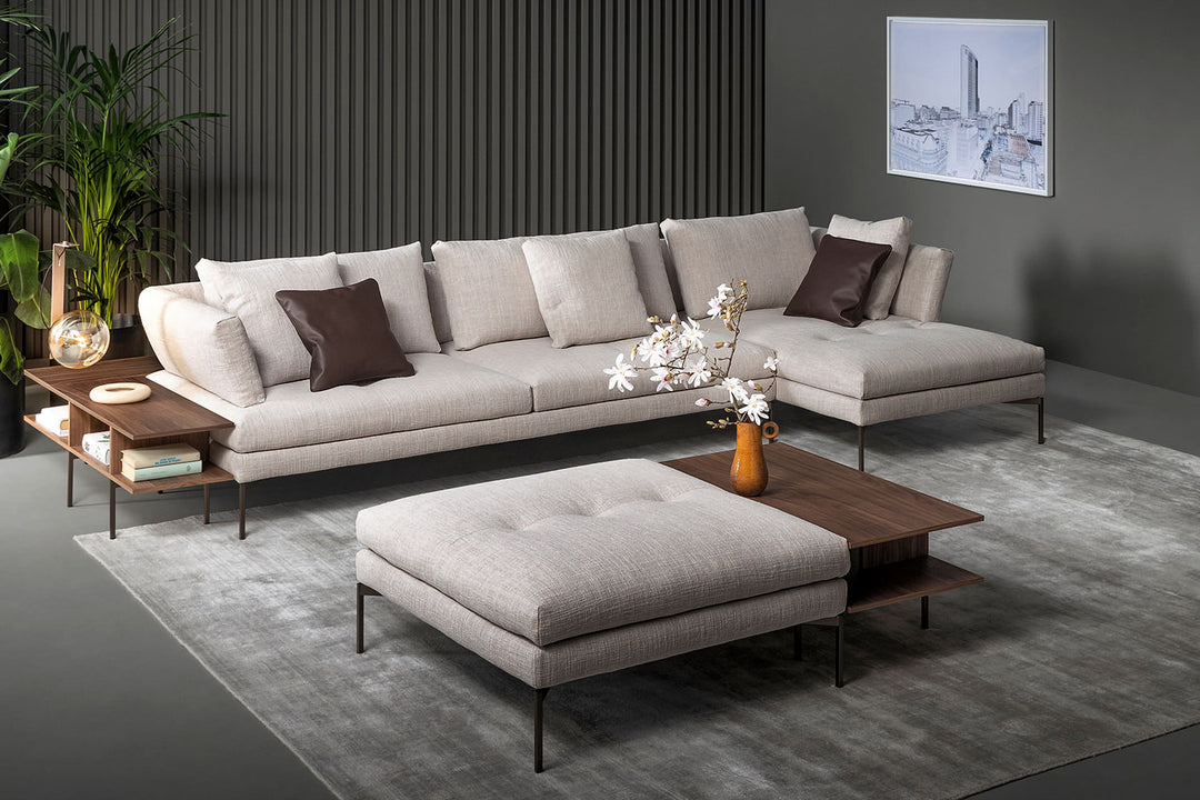 Aliante Sectional Sofa with Chaise Bonaldo