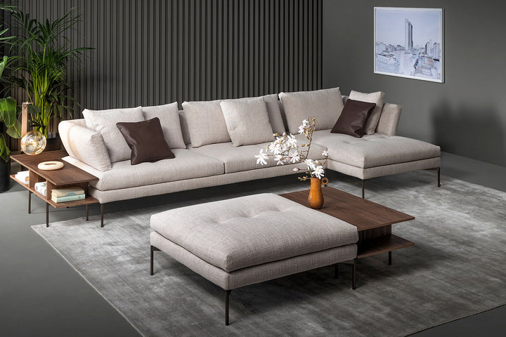 Aliante Sectional Sofa with Chaise Bonaldo
