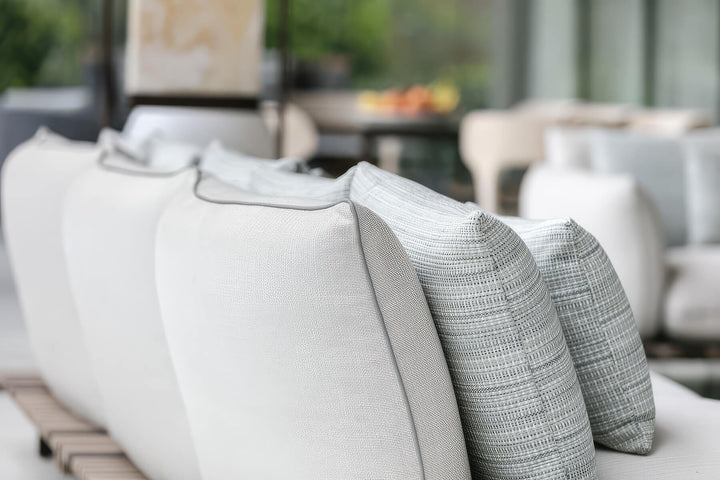 Apsara Sectional Sofas & Sectionals Giorgetti