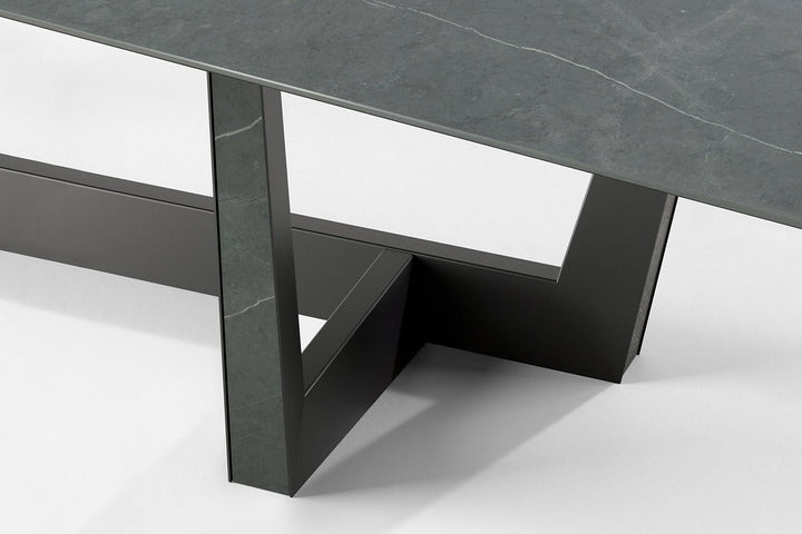 Art Ceramic Dining Table Bonaldo