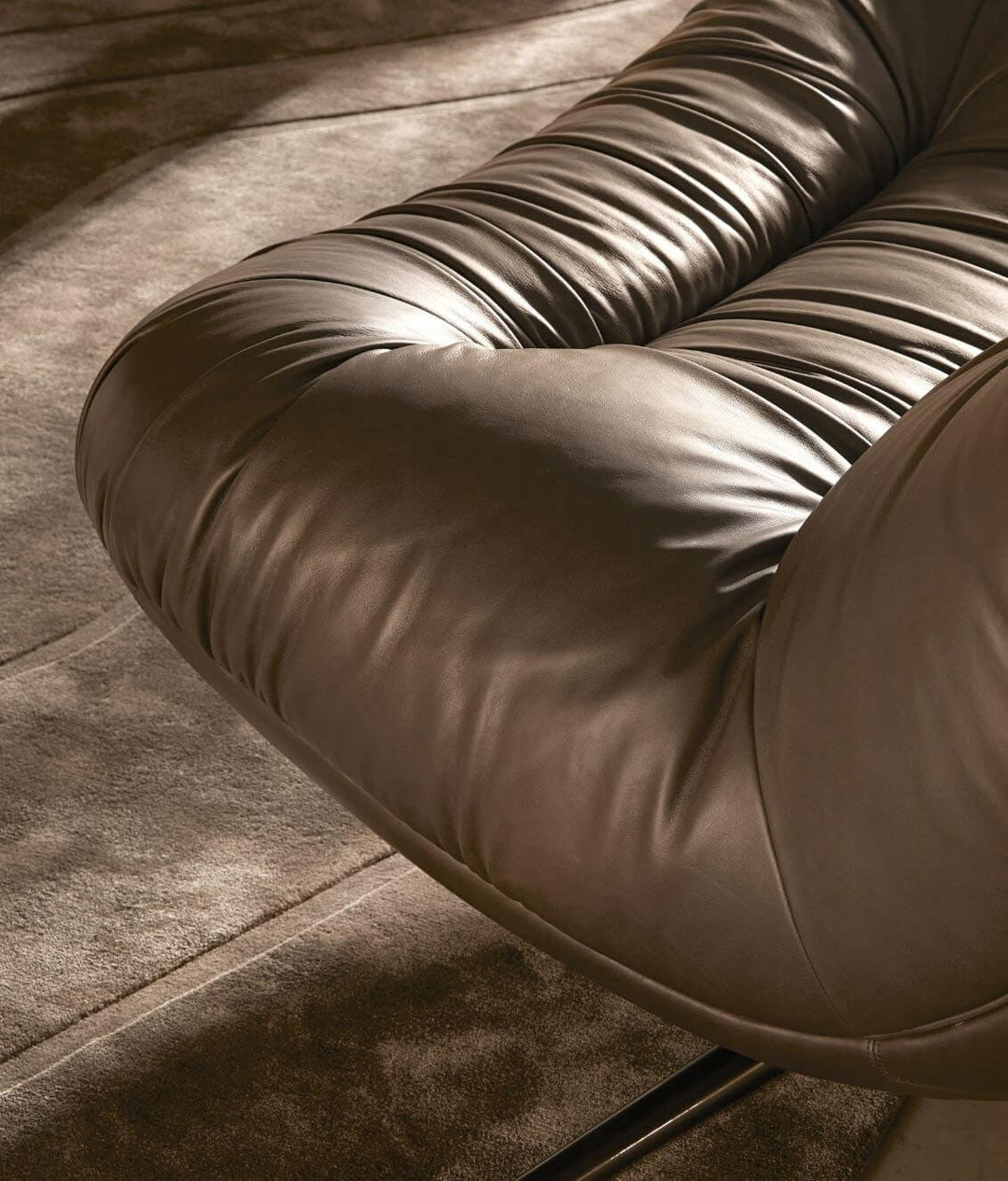 Aura Lounge Chair Lounge Chairs Visionnaire