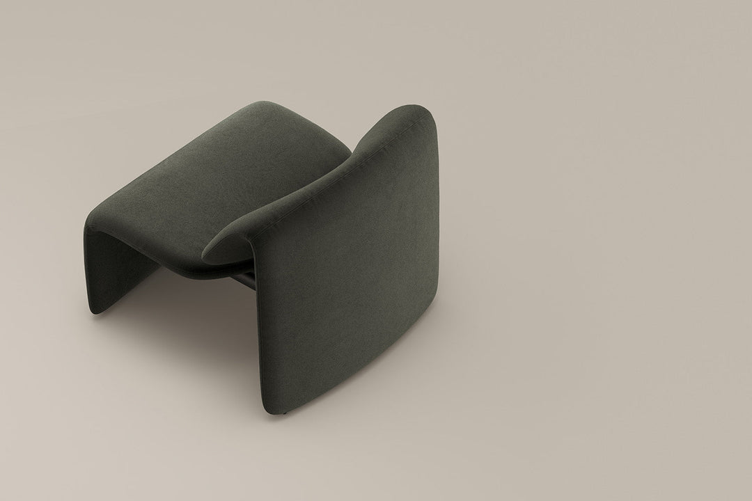 Avant-Garde Lounge Chair