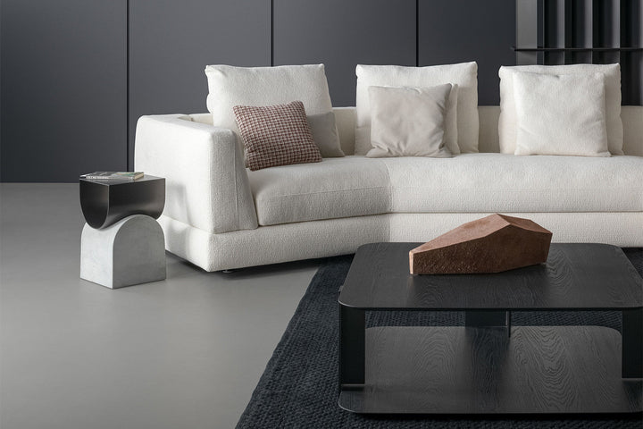 Liam Angled Sectional Sofa With Chaise